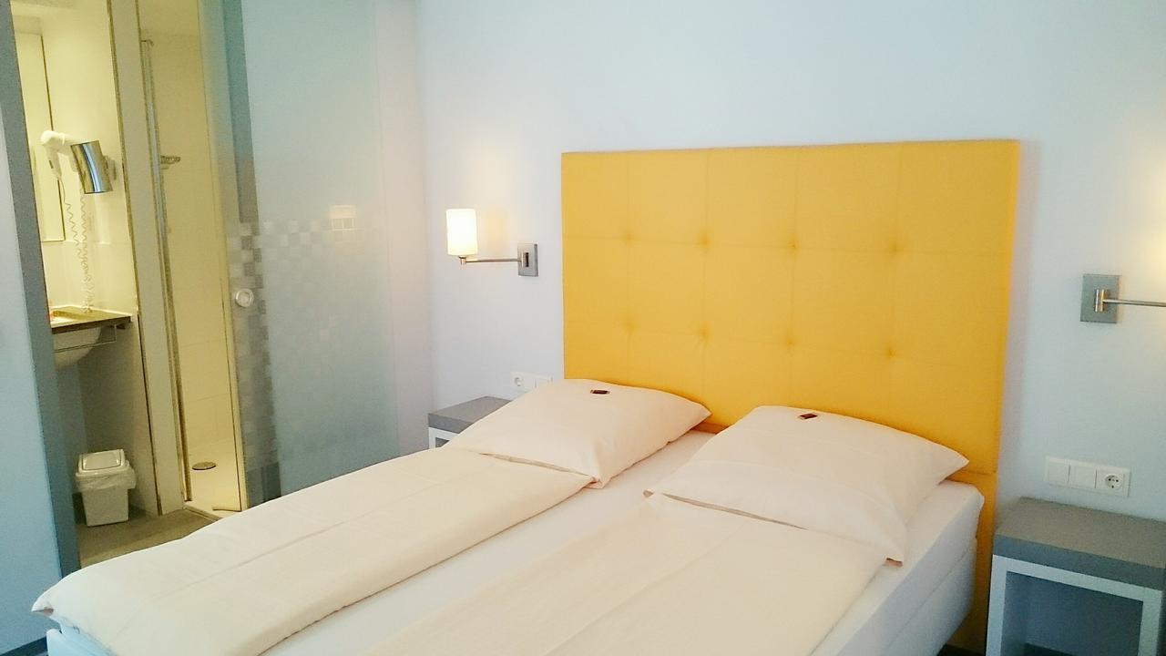 Altstadt Hotel Alba Baunachshof Wertheim Room photo